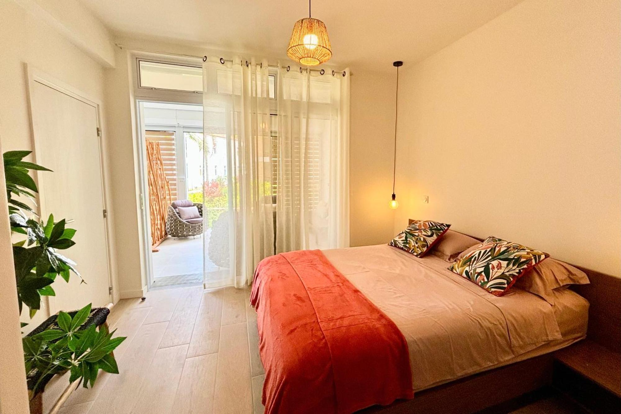 Gaia Lodge Seaside Paea Экстерьер фото