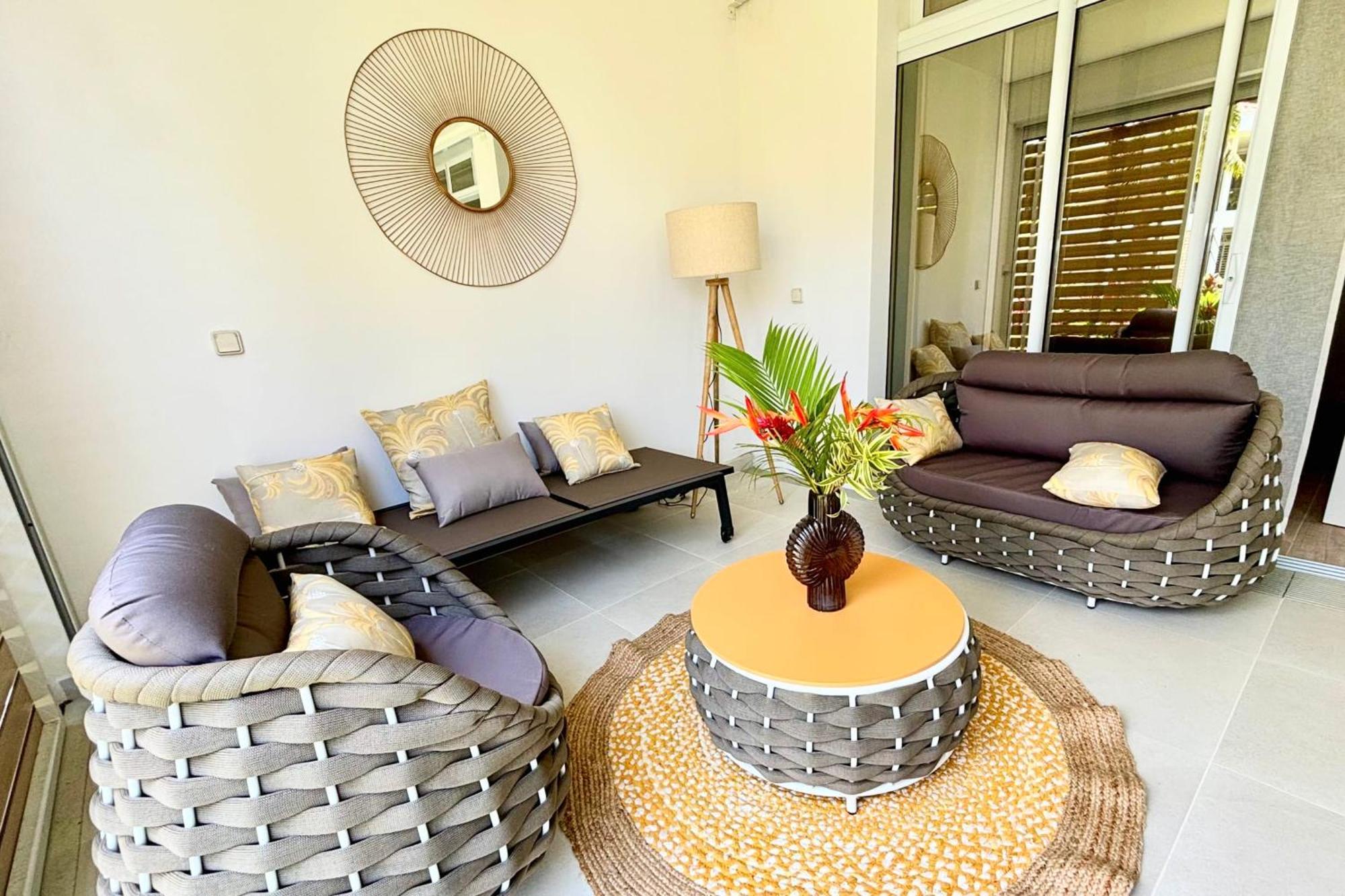Gaia Lodge Seaside Paea Экстерьер фото
