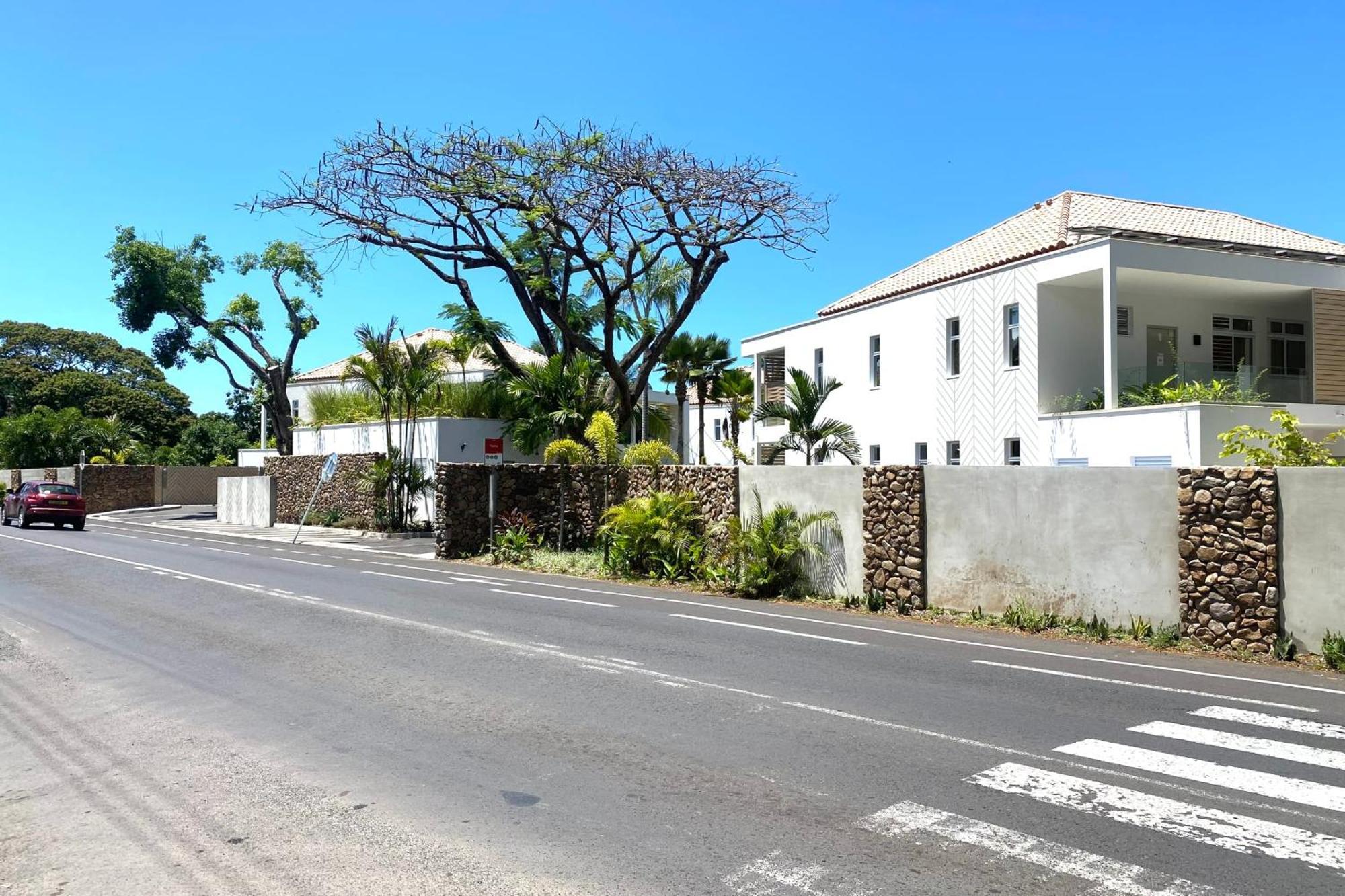 Gaia Lodge Seaside Paea Экстерьер фото